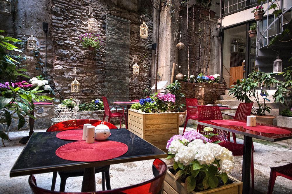Nuru Ziya Otel 2*